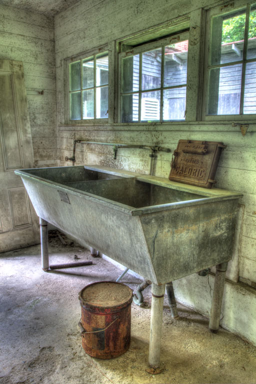 Old sink  2  mg 2219 20 21 tonemapped